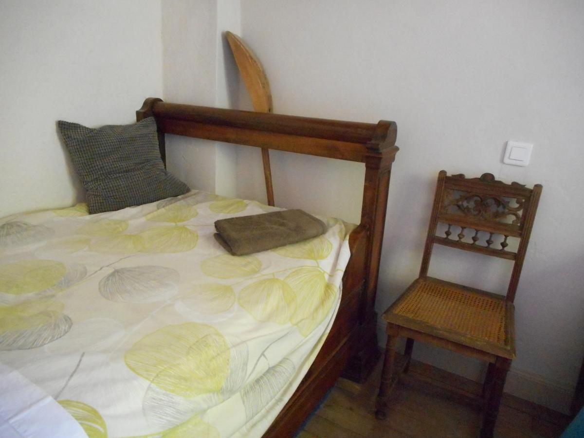 The Tavern Castelnau-Pegayrols Bagian luar foto