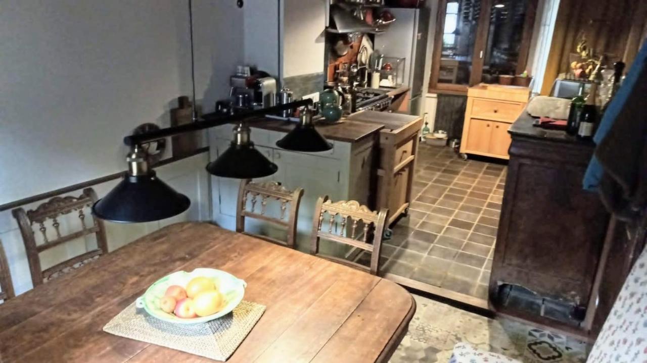 The Tavern Castelnau-Pegayrols Bagian luar foto